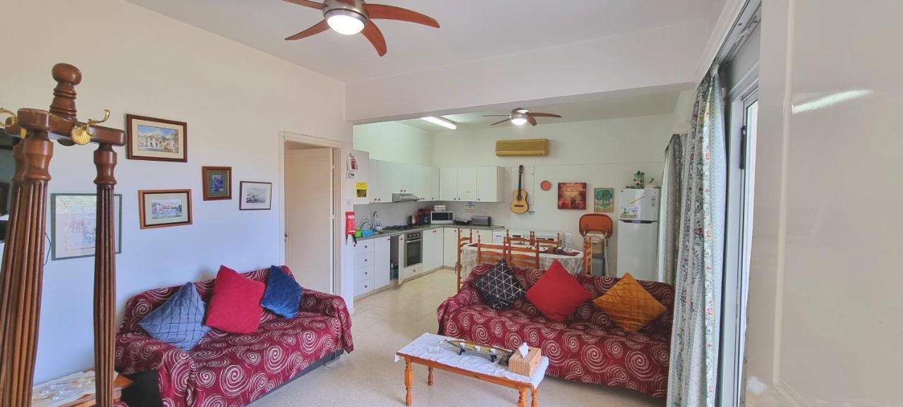 Astrofegia Apartments Near The Sea Agia Marina  Экстерьер фото